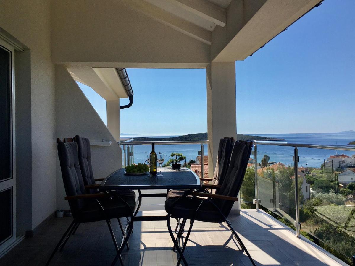 Ada Vis Apartments Extérieur photo