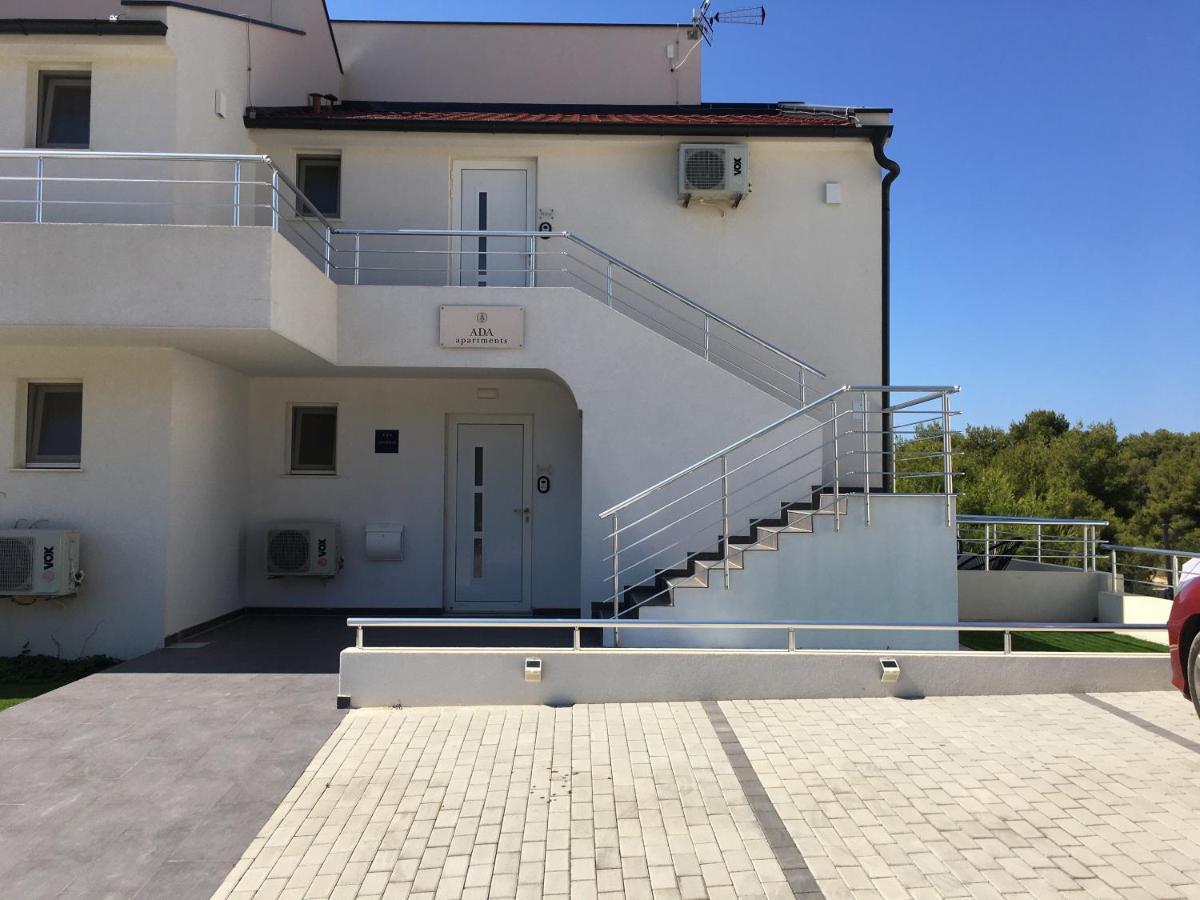 Ada Vis Apartments Extérieur photo