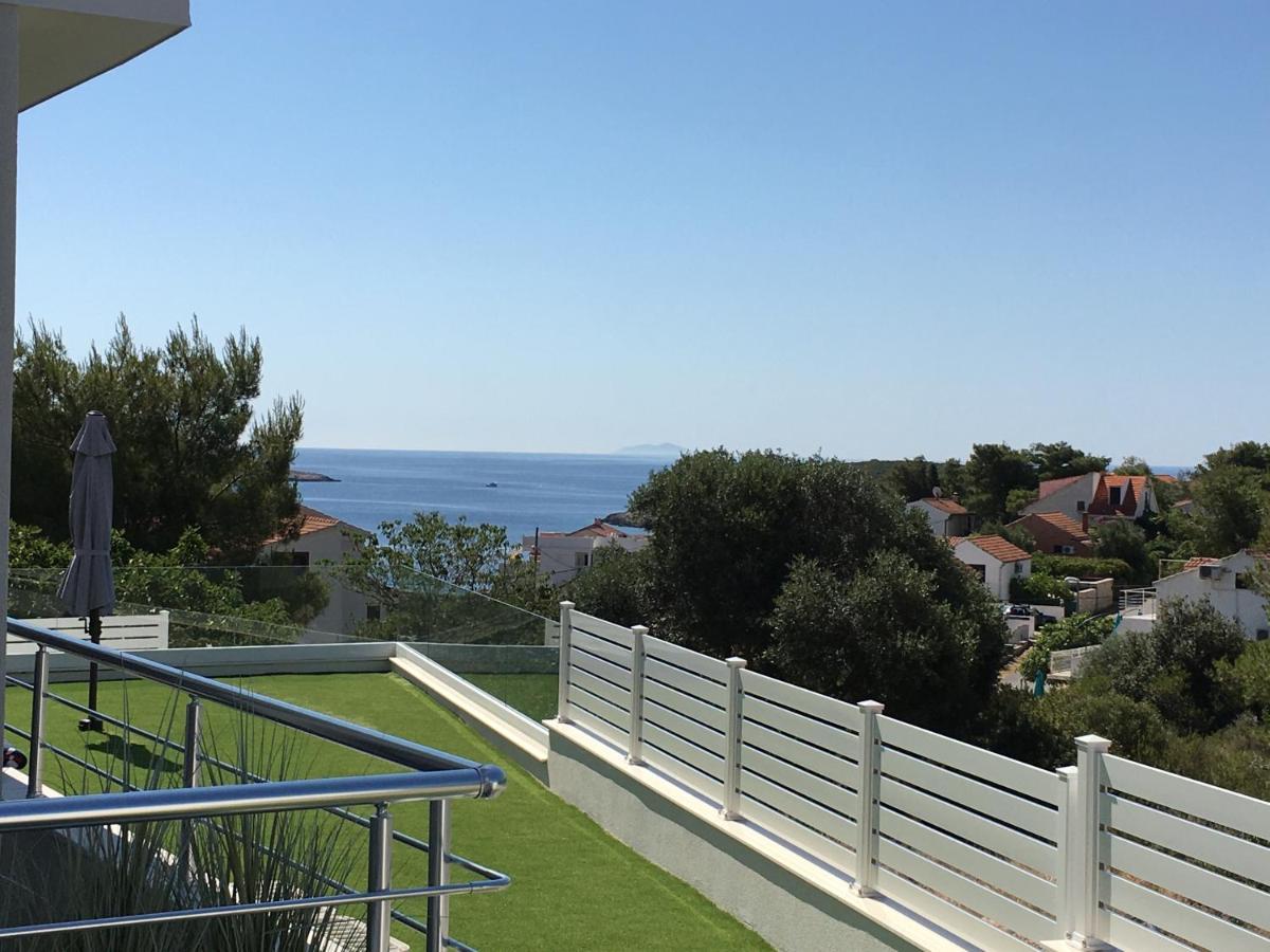 Ada Vis Apartments Extérieur photo