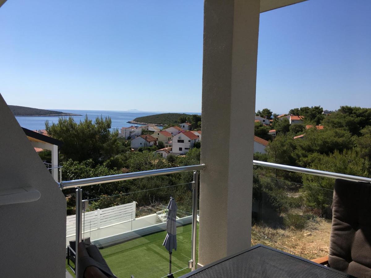 Ada Vis Apartments Extérieur photo