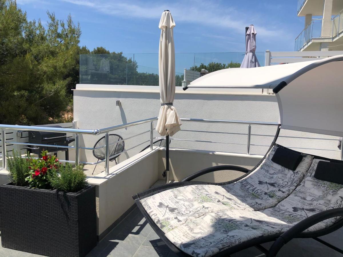Ada Vis Apartments Extérieur photo