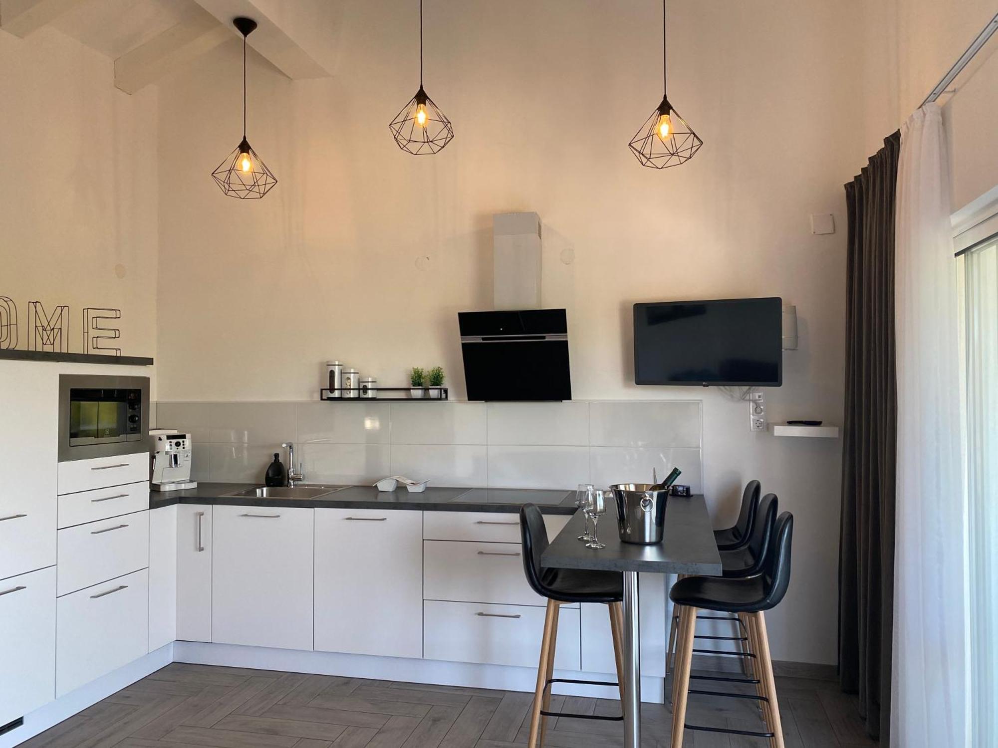 Ada Vis Apartments Extérieur photo