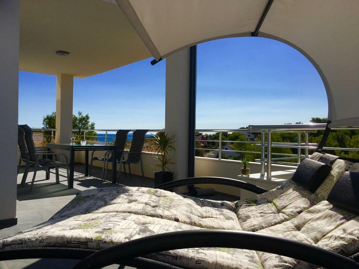 Ada Vis Apartments Extérieur photo