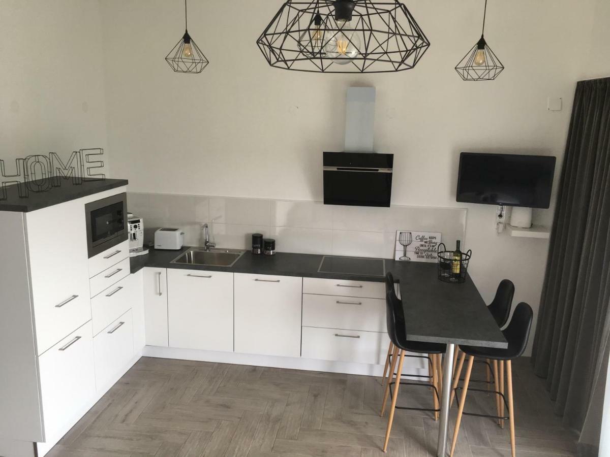 Ada Vis Apartments Extérieur photo